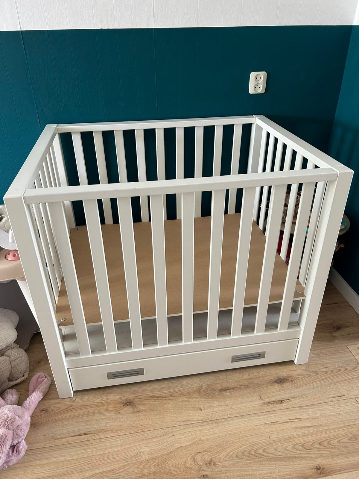 Witte box met la, Kinderen en Baby's, Boxen, Ophalen, Gebruikt, Rechthoekig, In hoogte verstelbaar
