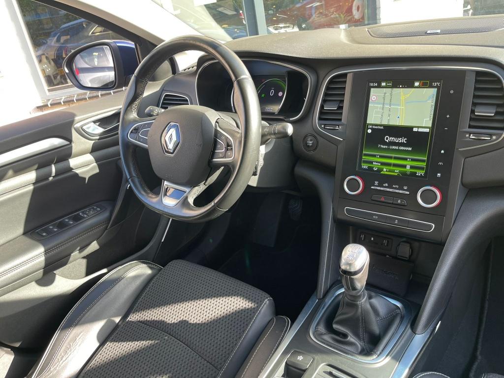 Renault Mégane Estate 1.2 TCe Bose Nieuwe apk Beurt NAP, Gebruikt, 4 cilinders, Blauw, 132 pk