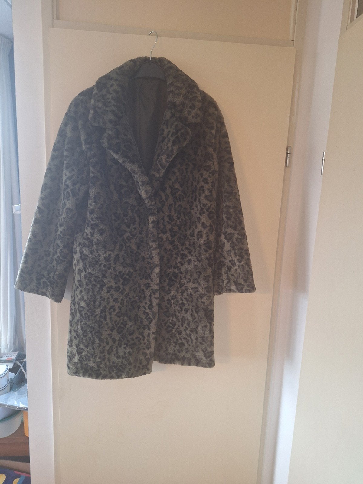 Hema Leopard Print Faux Fur Jas Maat L, Maat 42/44 (L), Ophalen of Verzenden, Zo goed als nieuw, Hema