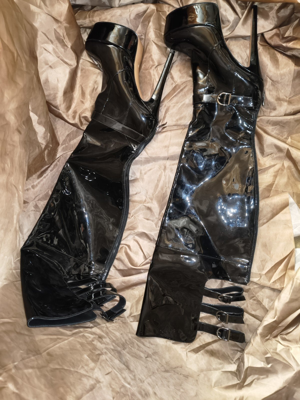 Zwarte latex overknee laarzen - Maat 40, Kleding | Dames, Ophalen of Verzenden