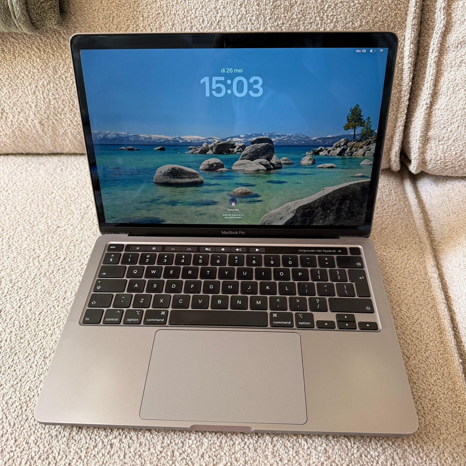 Macbook Pro 13-inch, 2020, 2 tot 3 Ghz, 13 inch, 512 GB, Refurbished