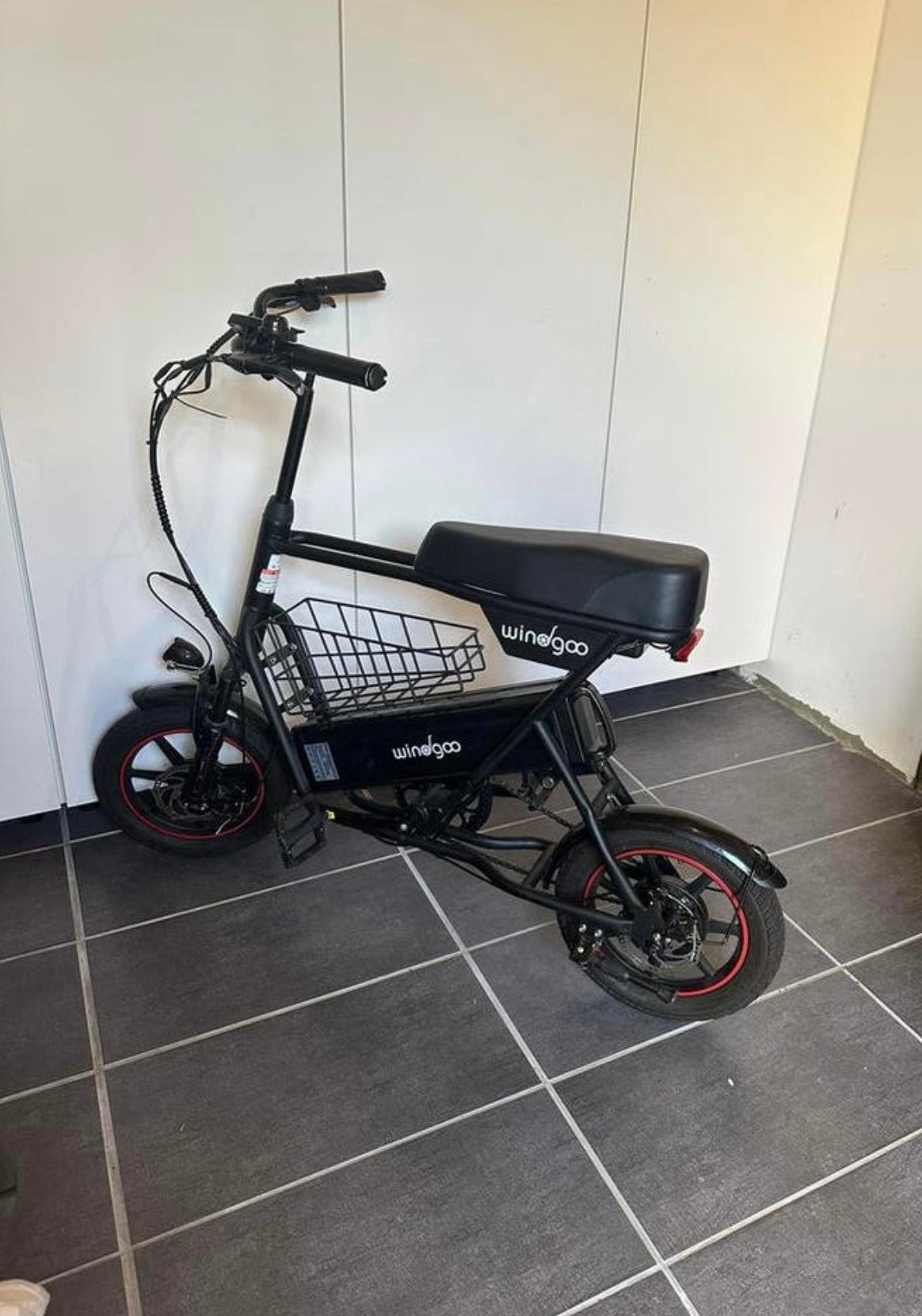 Windgoo, Minder dan 30 km per accu, Zo goed als nieuw, Minder dan 47 cm, Ophalen