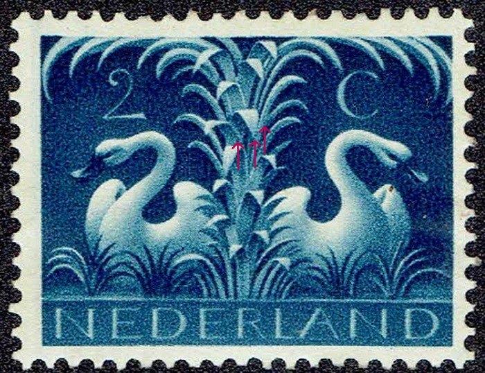 Nederland 1943, Germaanse symbolen, 2 cent, plaatfouten., Postzegels en Munten, Postzegels | Nederland, Verzenden, Na 1940, Postfris