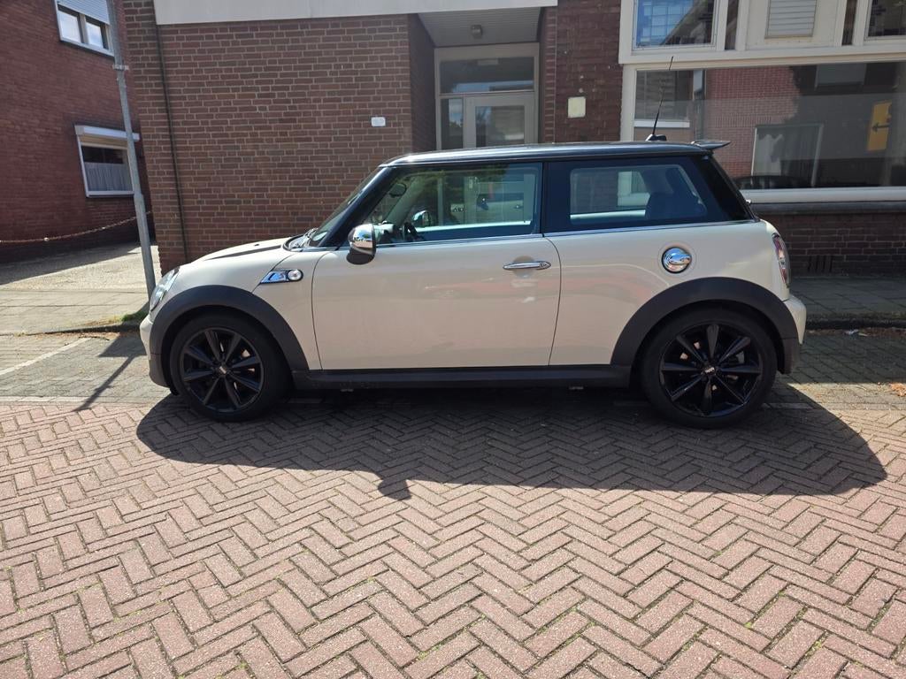 Mini 1.6 Cooper S 2011 Wit 160xxxkm, Auto's, Mini, Particulier, Benzine, C, Hatchback, Handgeschakeld, Origineel Nederlands, Wit