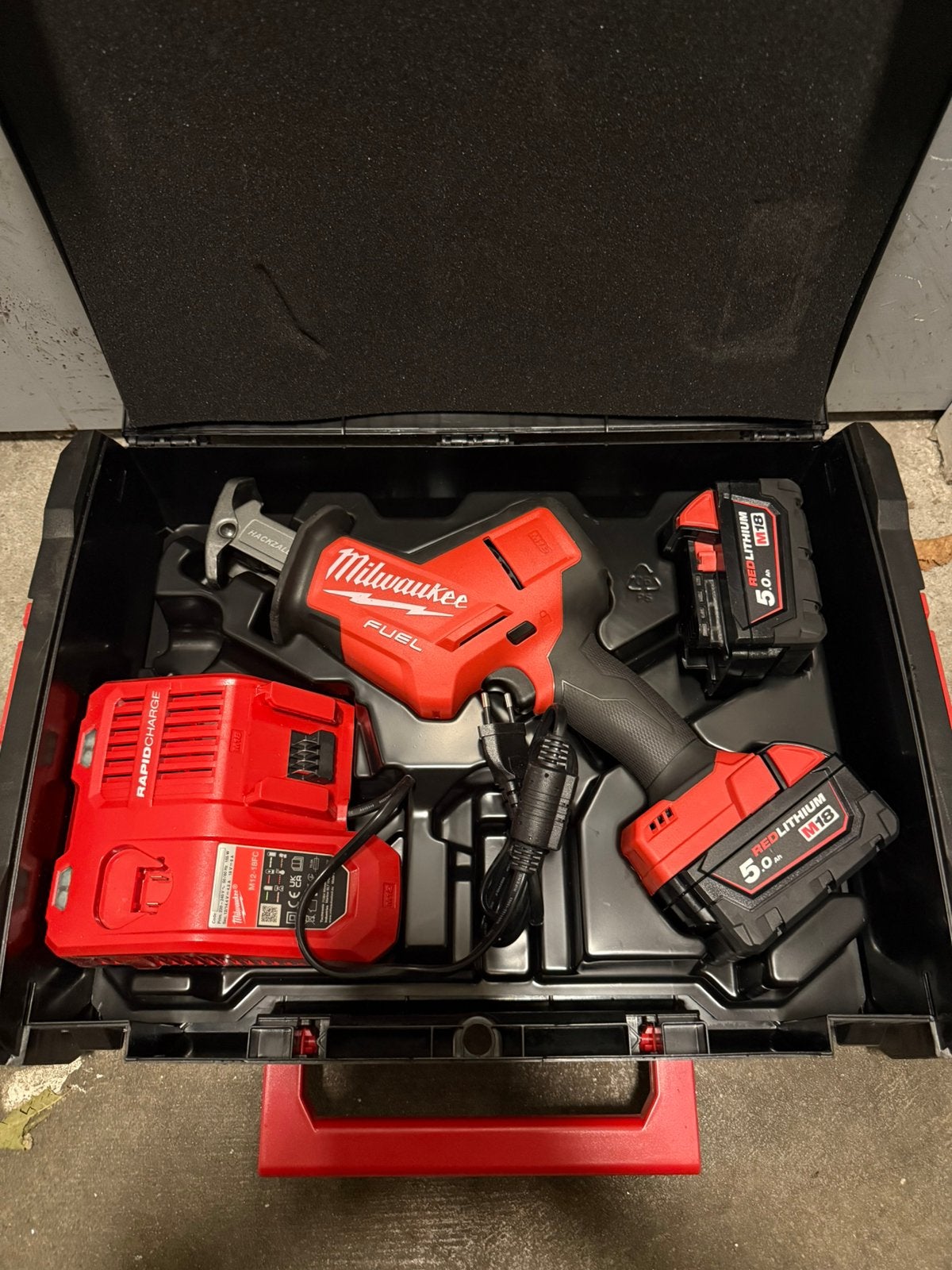 Milwaukee reciprozaag, Ophalen, 600 tot 1200 watt, Reciprozaag, 70 mm of meer