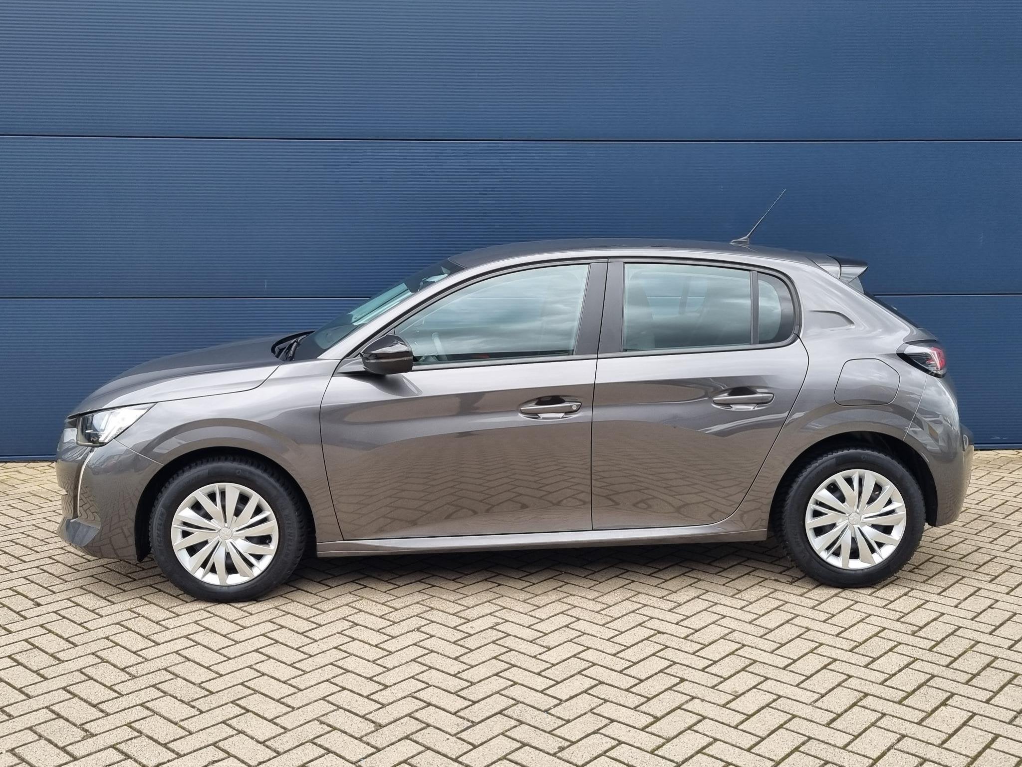 Peugeot 208 1.2 Active | Airco | Cruise Control | Apple Carp, Voorwielaandrijving, Stof, Euro 6, 1199 cc