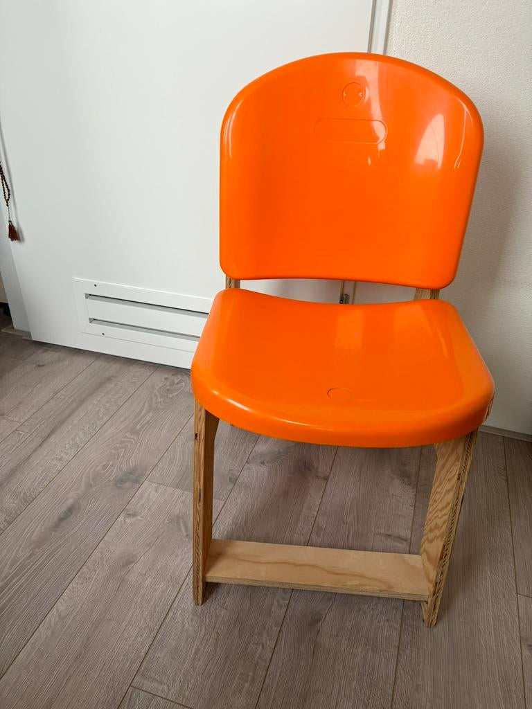 Voetbalstoel voor de echte fan H 48 cm B 40 cm D 60 cm, Ophalen, Zo goed als nieuw, Bruin, Eén
