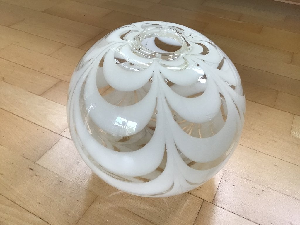 Handgemaakte bolvormige glazen vaas., Overige kleuren, Verzenden, Minder dan 50 cm, Glas