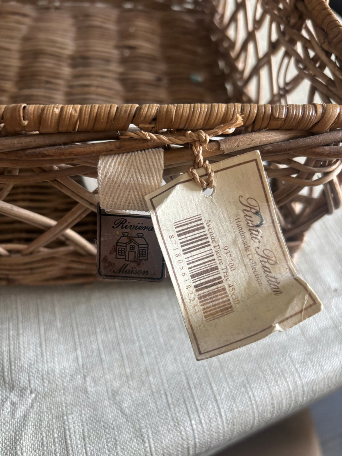 Riviera Maison Mand Rustic Rattan Dienblad 45cm, Ophalen, Mand, Zo goed als nieuw, Riet
