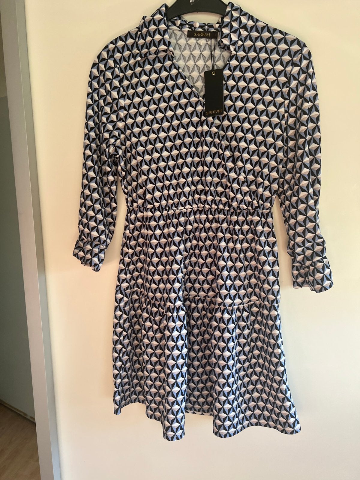 SuperTrash Jurk met Geometrische Print, Meerkleurig, Nieuw, Ophalen of Verzenden, Maat 36 (S)