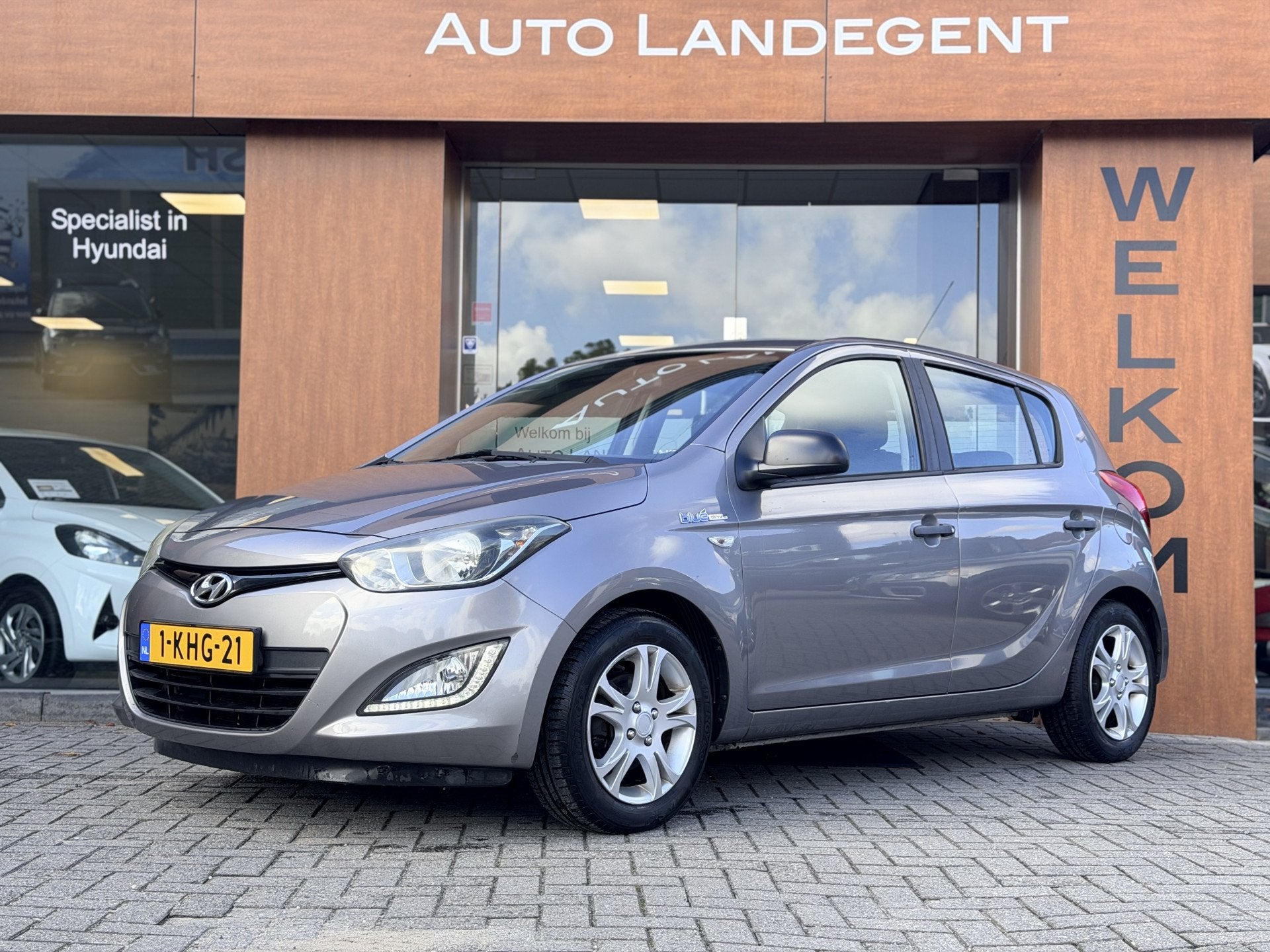 Hyundai i20 1.2i Business Edition | Airco | Trekhaak, Auto's, Gebruikt, 31 €/maand, 4 cilinders, Origineel Nederlands