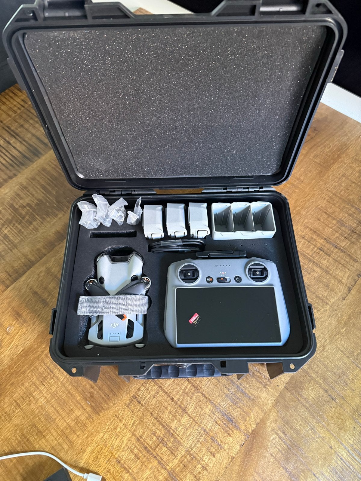 DJI Mini 4 Pro - Goed werkend, Audio, Tv en Foto, Drones, Ophalen, 30 tot 45 minuten, Cameradrone, Obstakel-ontwijking