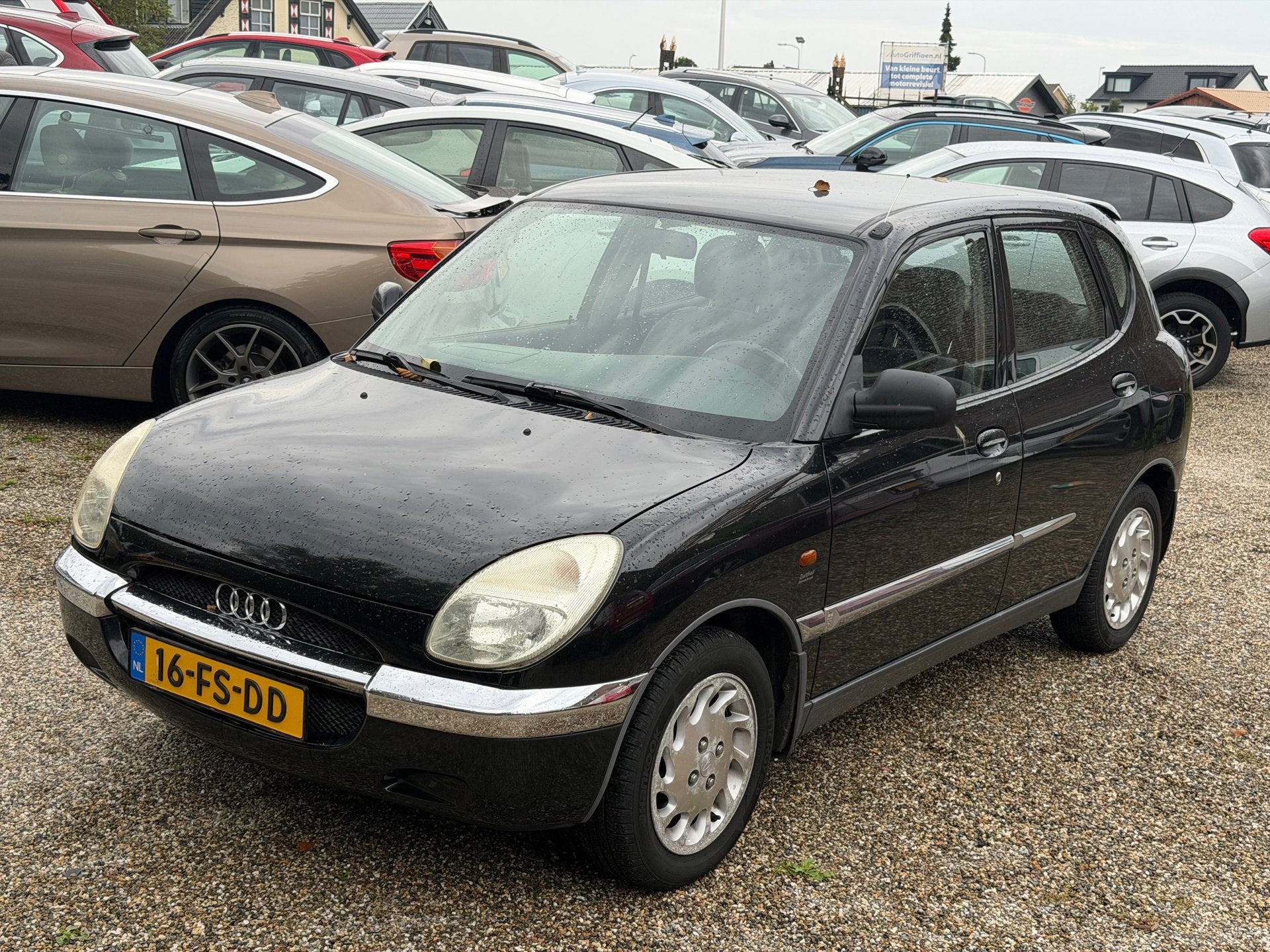 Daihatsu Sirion 1.0-12V ZTi Automaat Goede Airco Nieuwe Dist, Auto's, Gebruikt, 750 kg, Zwart, 820 kg