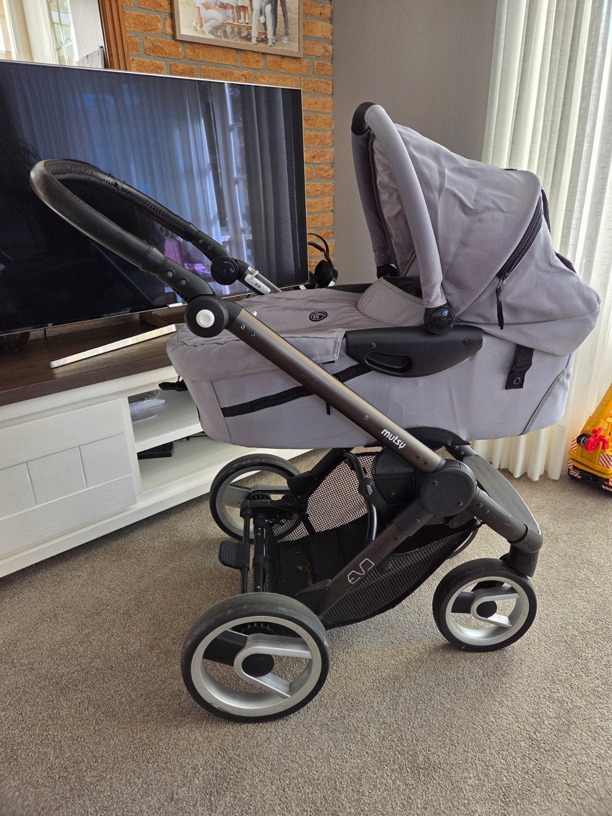 Mutsy kinderwagen met grijze bekleding, Ophalen of Verzenden, Gebruikt, Mutsy