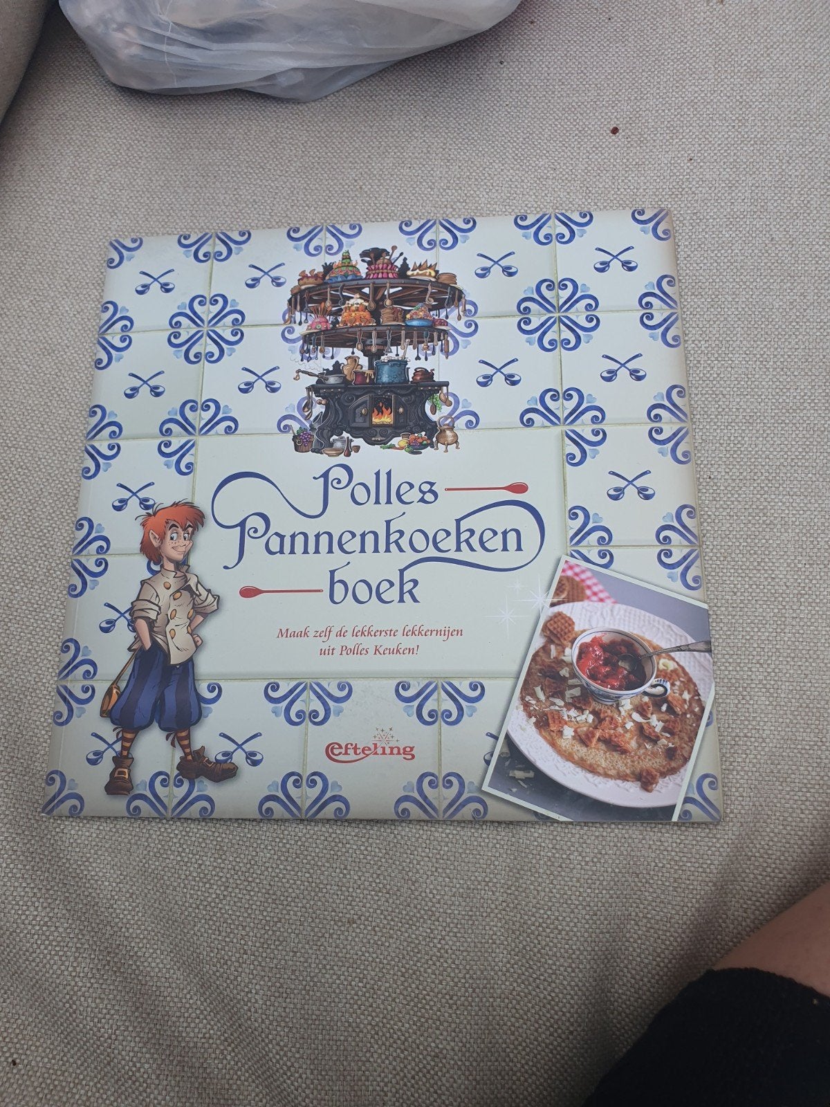 Te koop Polles pannenkoekenboek Efteling, Verzamelen, Efteling, Ophalen of Verzenden, Zo goed als nieuw, Overige typen