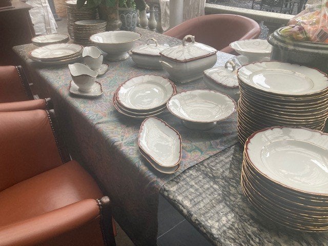 antiek servies 103 delig met 87 borden! zgan, Ophalen