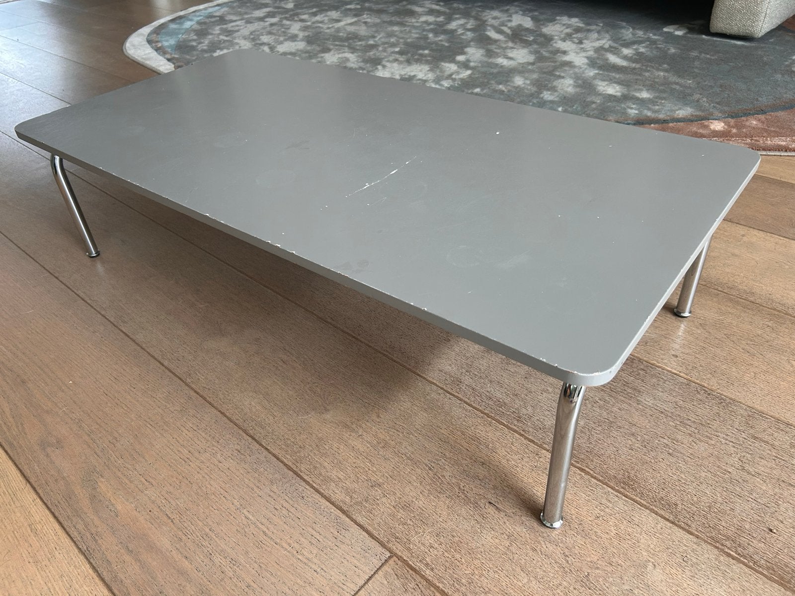 Vandaag GRATIS Pode Shift salontafel - Grijs - 100x50x26 cm, Ophalen, Gebruikt, 100 tot 150 cm, 50 tot 100 cm