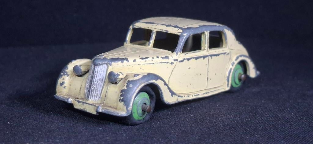 Vintage Dinky Toys- RILEY. BIEDEN, Hobby en Vrije tijd, Modelauto's | 1:43, Ophalen of Verzenden, Gebruikt, Auto, Dinky Toys
