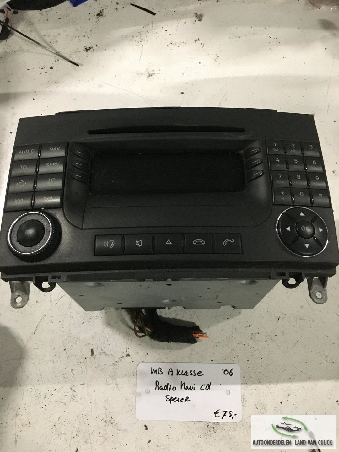 Mercedes A klasse 2.0cdi 2006 Radio Navigatie Cd speler, Gebruikt, -, -, Ophalen of Verzenden