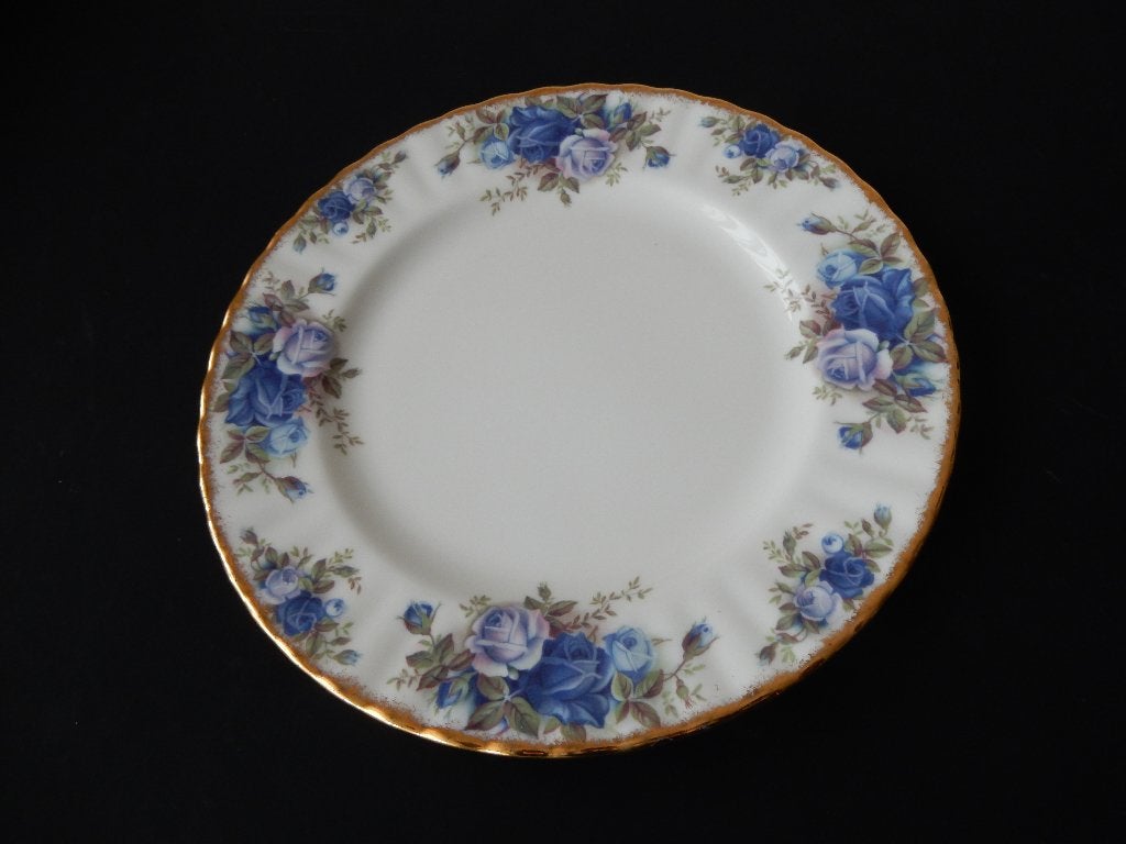Royal Albert Moonlight Rose, Ophalen of Verzenden, Zo goed als nieuw, Bord(en), Overige stijlen