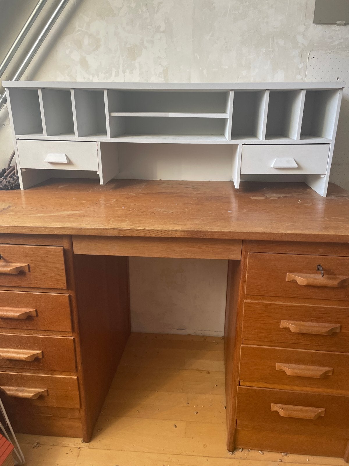 Gratis!!! Vintage houten bureau met (los)opzetstuk, Huis en Inrichting, Ophalen, Overige typen, Gebruikt, Overige merken