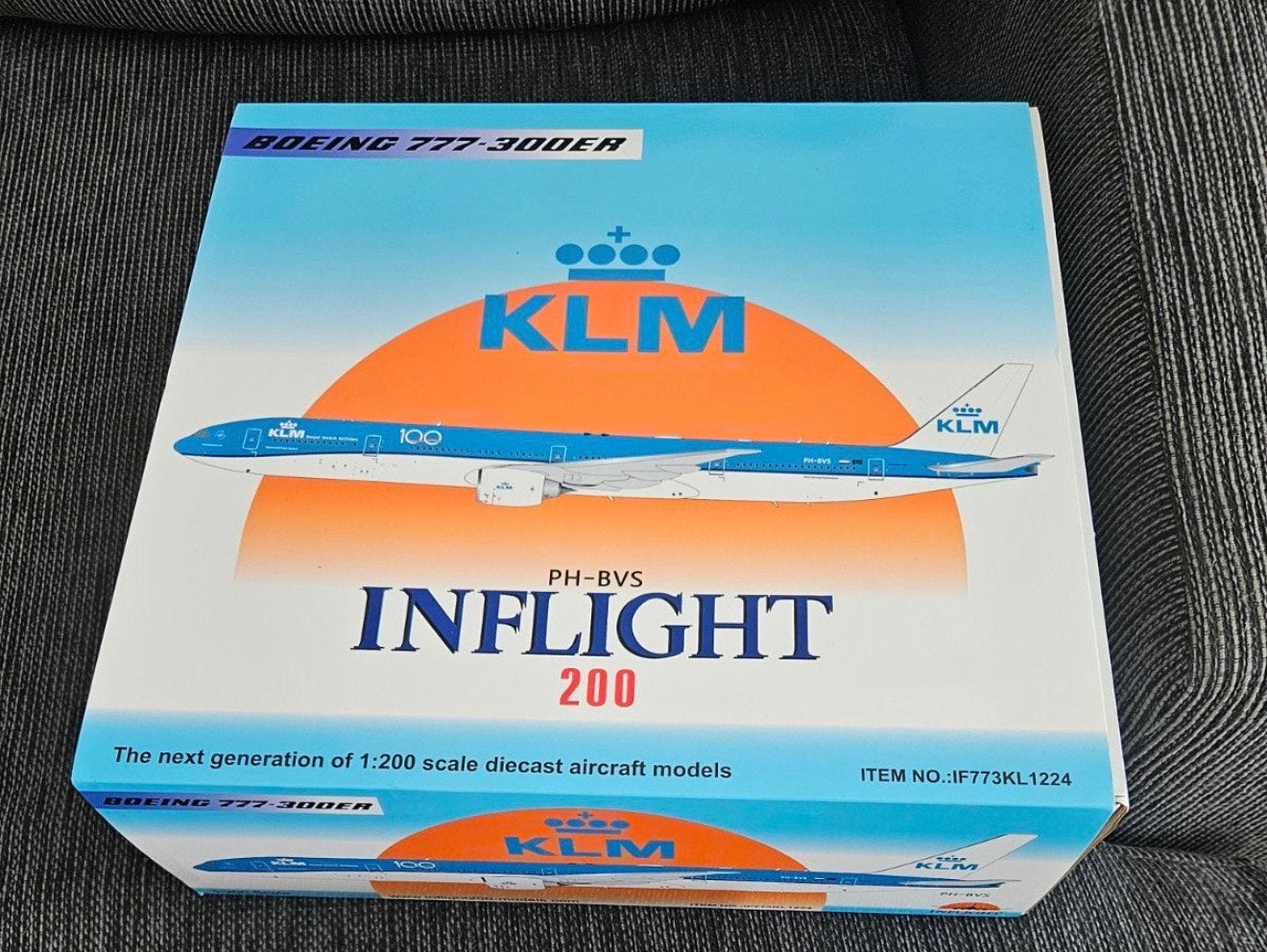 KLM Boeing 777-300 PH-BVS – InFlight 200 – 1:200, Verzamelen, Luchtvaart en Vliegtuigspotten, Ophalen of Verzenden, Zo goed als nieuw