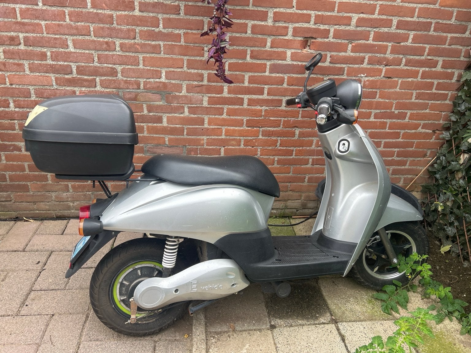 Zerobikes electrische  bromscooter 25km, Ophalen, Gebruikt, Maximaal 25 km/u, Elektrisch