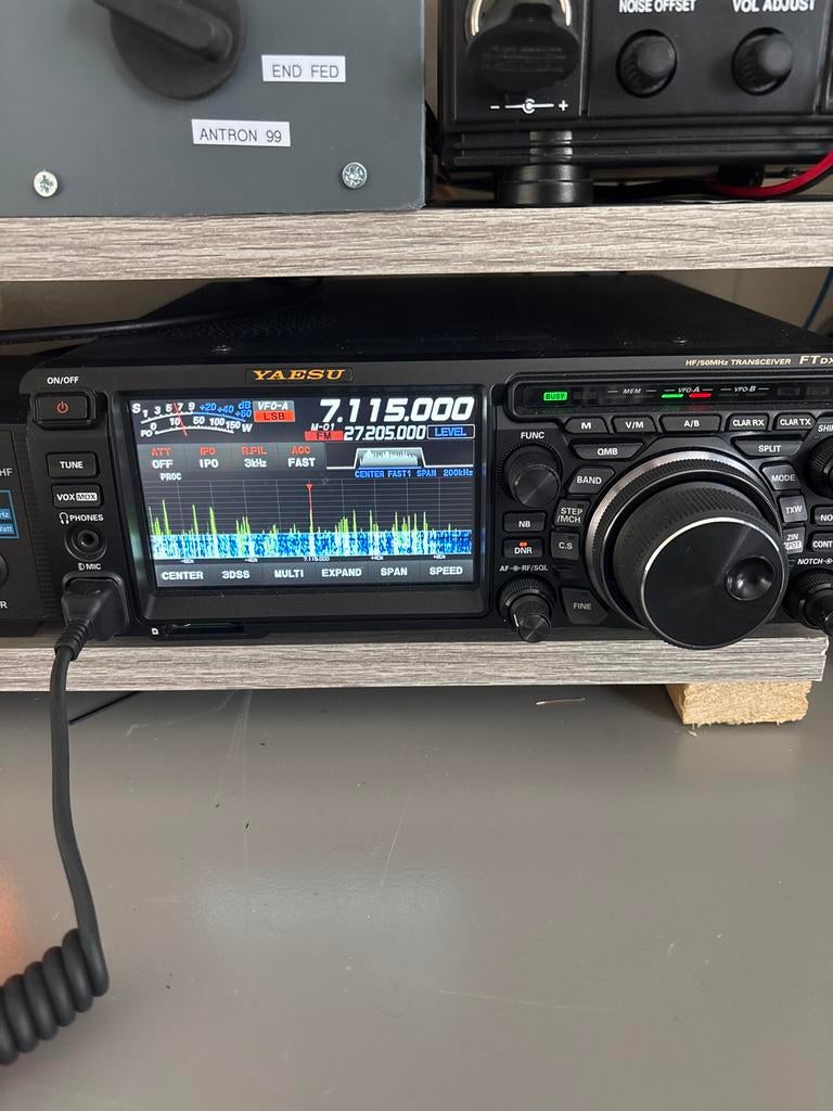Yaesu FTDX10 HF/50MHz Transceiver, Ophalen, Zo goed als nieuw, Zender en Ontvanger