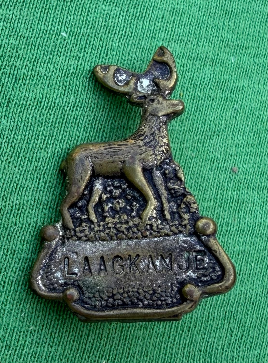Speldje/broche Laagkanje, Ophalen of Verzenden, Zo goed als nieuw, Overige onderwerpen
