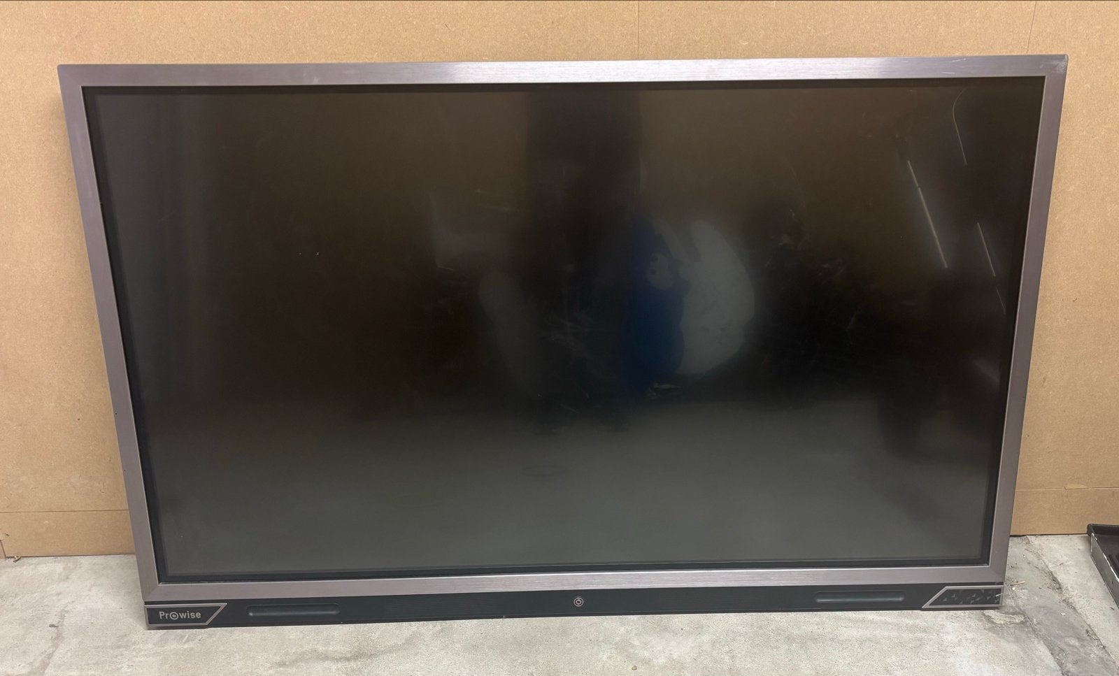 Prowise 65 inch touchscreens / digiborden - gereset, Gebruikt, 50 Hz, 100 cm of meer, Ophalen