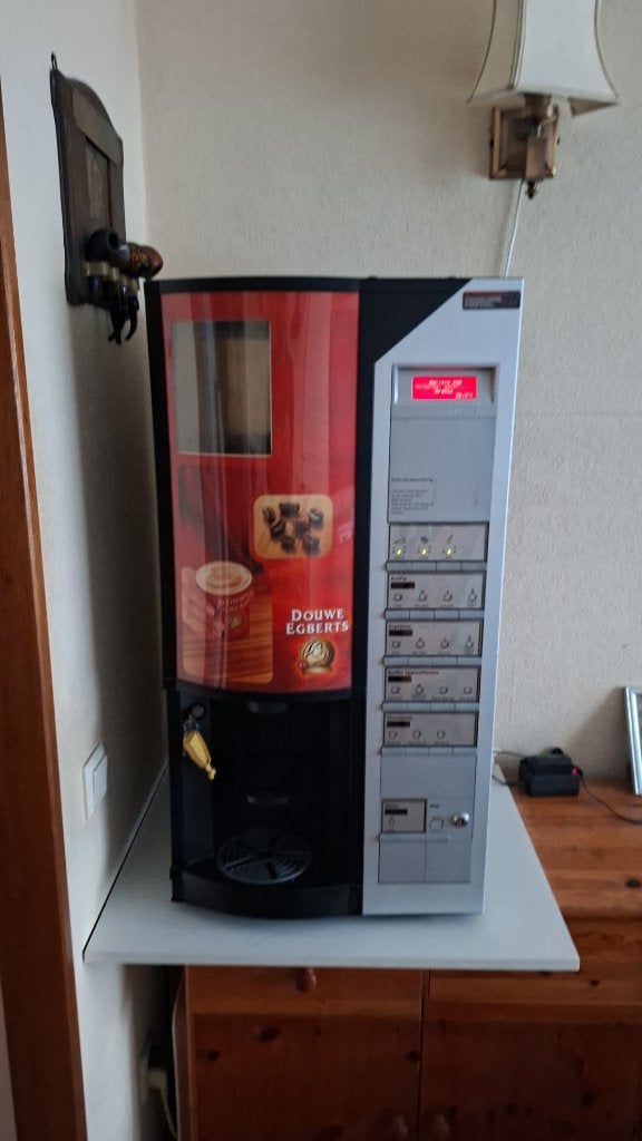 Dauwe Egberts Koffie Machine ( Wittenborg ) Gallery 210, Ophalen, Koffie en Espresso
