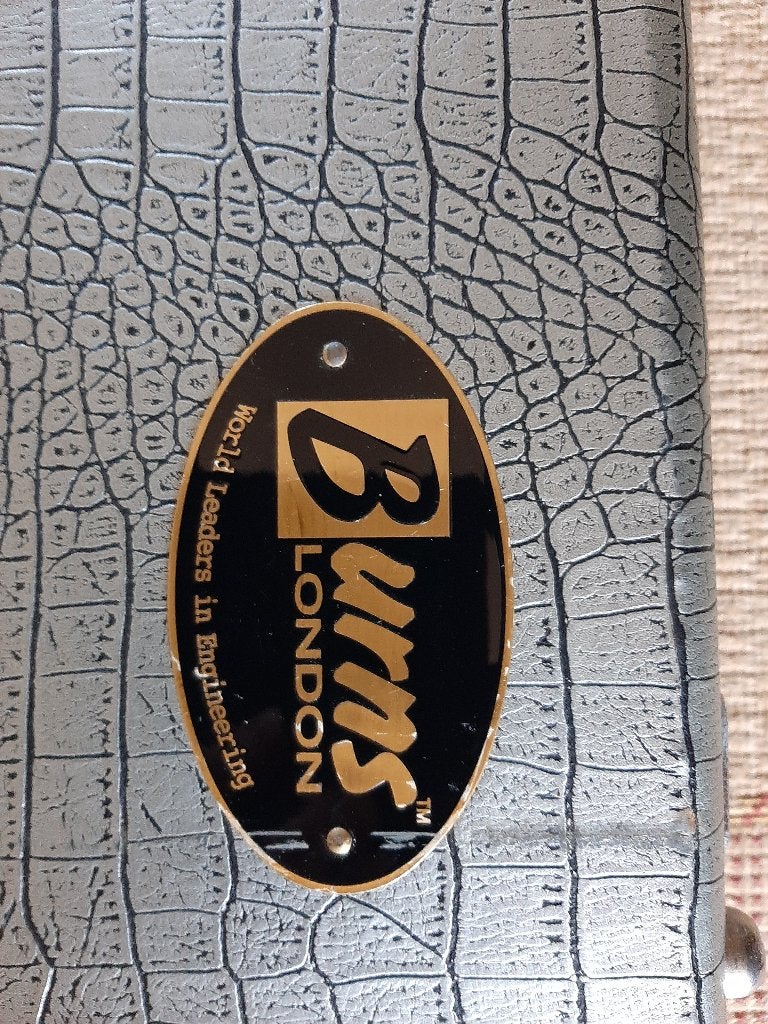 Burns kofferlogo, Ophalen of Verzenden, Zo goed als nieuw, Overige instrumenten