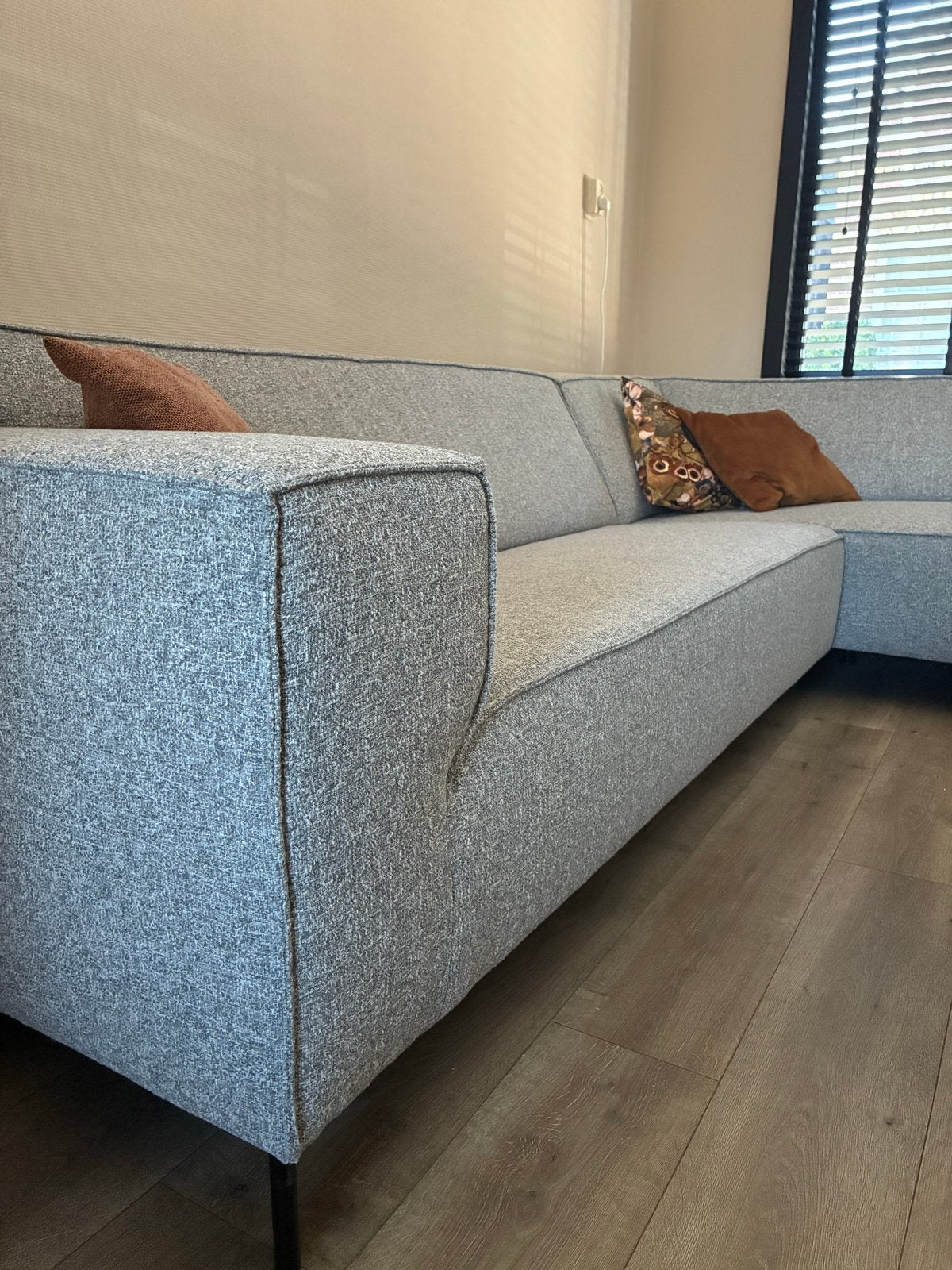 Moderne Hoekbank Pronto Wonen Stof Oasis 40-Ash Grey, Huis en Inrichting, Banken | Bankstellen, Ophalen, 250 tot 300 cm, Hoekbank