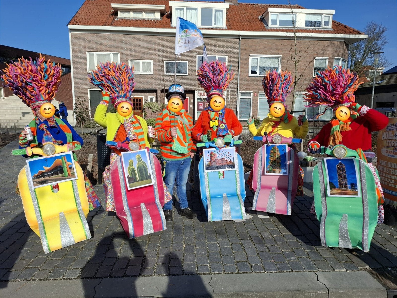 5 Carnavals Scooters met bijpassende kleding, Ophalen, Gedragen, Carnaval, Kleding
