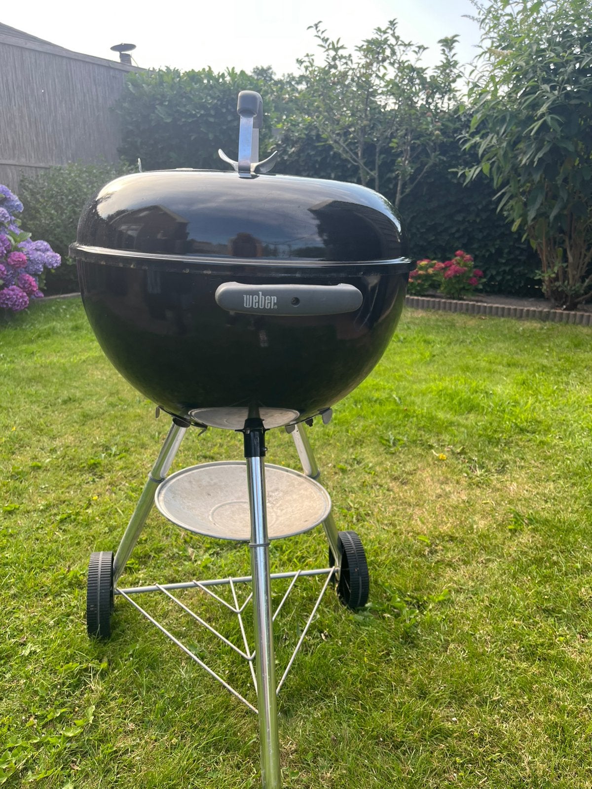 Weber houtskool BBQ origineel, Ophalen, Zo goed als nieuw
