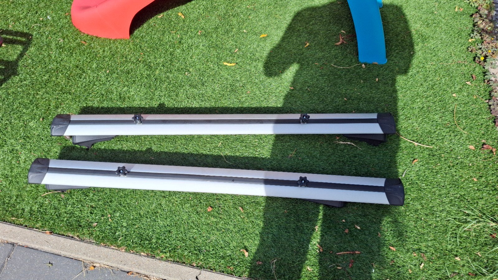 dakdragers aluminium voor autos met dakrails., Ophalen, Zo goed als nieuw