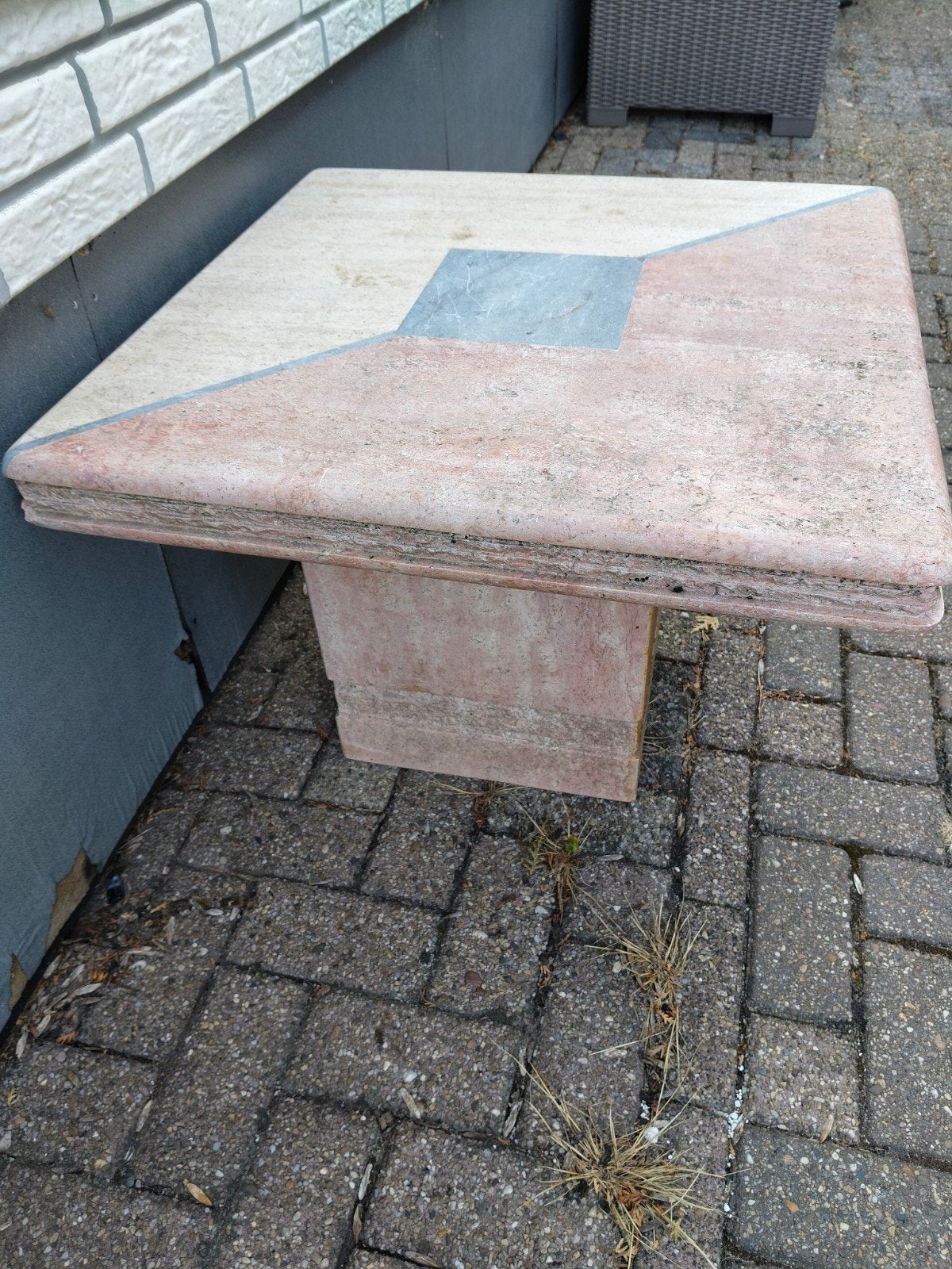 Tuintafel marmer brutalist, Ophalen