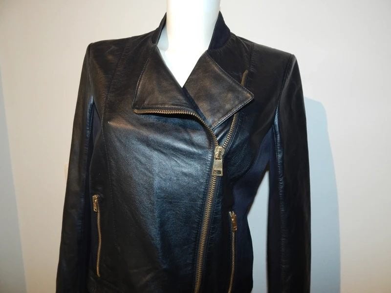 Versus Versace zwarte leren jas gouden hardware medusa It 42, Verzenden, Zo goed als nieuw, Maat 36 (S), Versus Versace