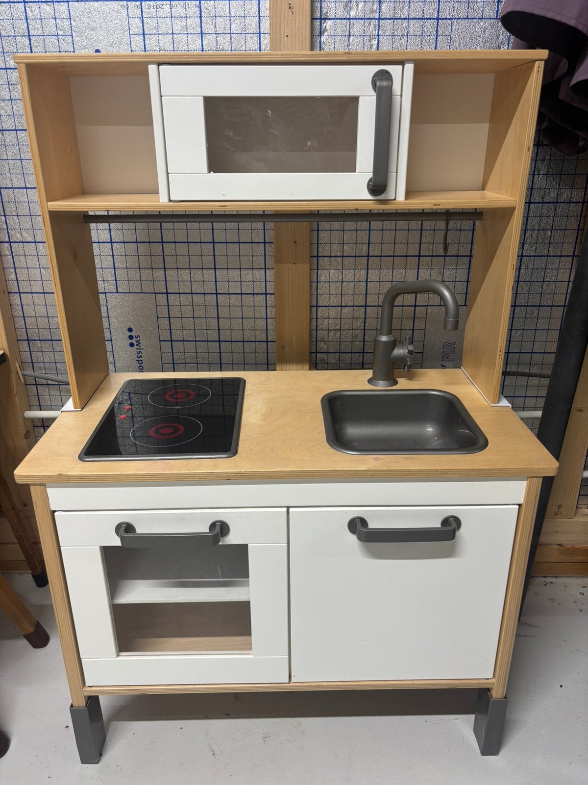 Ikea keukentje, Ophalen, Zo goed als nieuw
