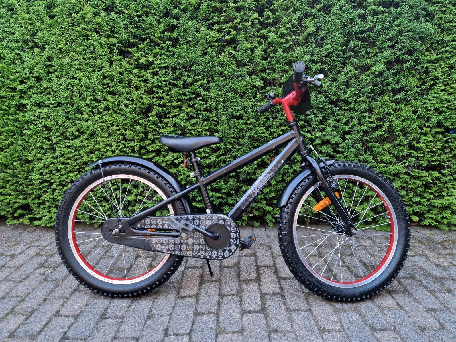 Bijna nieuwe Volare Spiderman 20 inch jongensfiets BMX ATB, Terugtraprem, Staal, Zo goed als nieuw, Ophalen