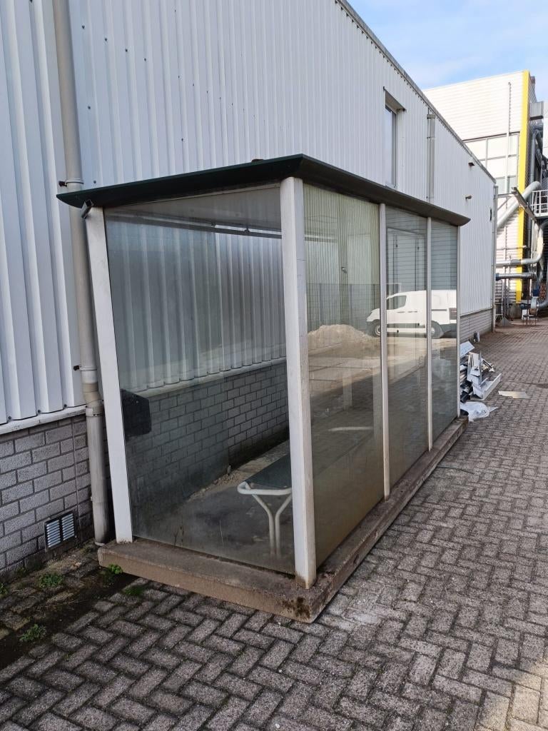 Bushokje, Ophalen, Gebruikt