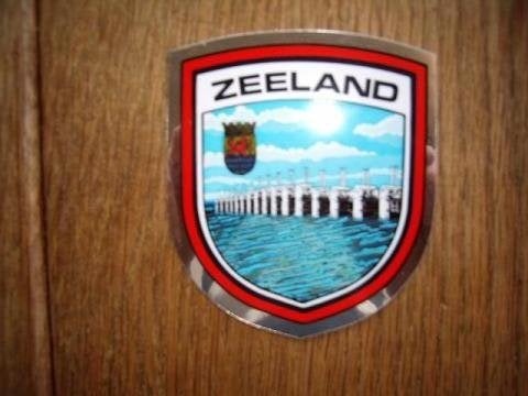 Zeeland sticker Oosterscheldekering provinciewapen 7 x 8 cm, Ophalen of Verzenden, Zo goed als nieuw, Bedrijf of Vereniging