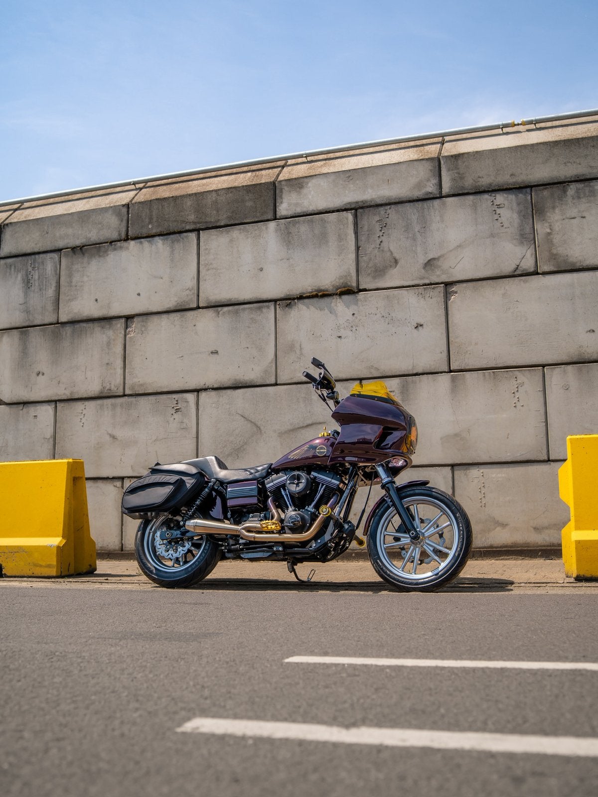 Harley Davidson Custom Dyna Street Bob Clubstyle, Sportuitlaat, 2 cilinders, Particulier, Meer dan 35 kW