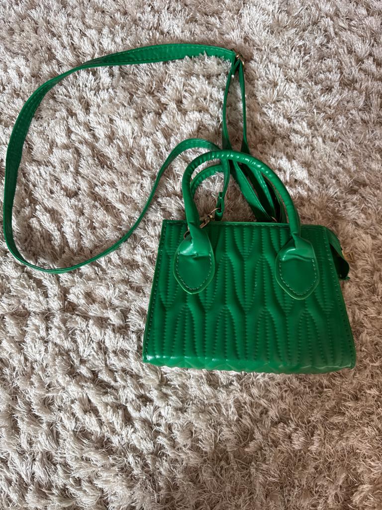 Leuk groen tasje 14cm, Ophalen of Verzenden, Gebruikt, Groen, Avondtasje