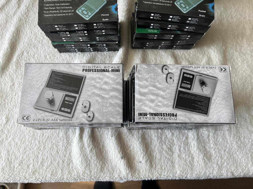 adv 919 / NIEUW mixset 28 digitale weegschaaltjes, Ophalen of Verzenden, Nieuw, Overige typen