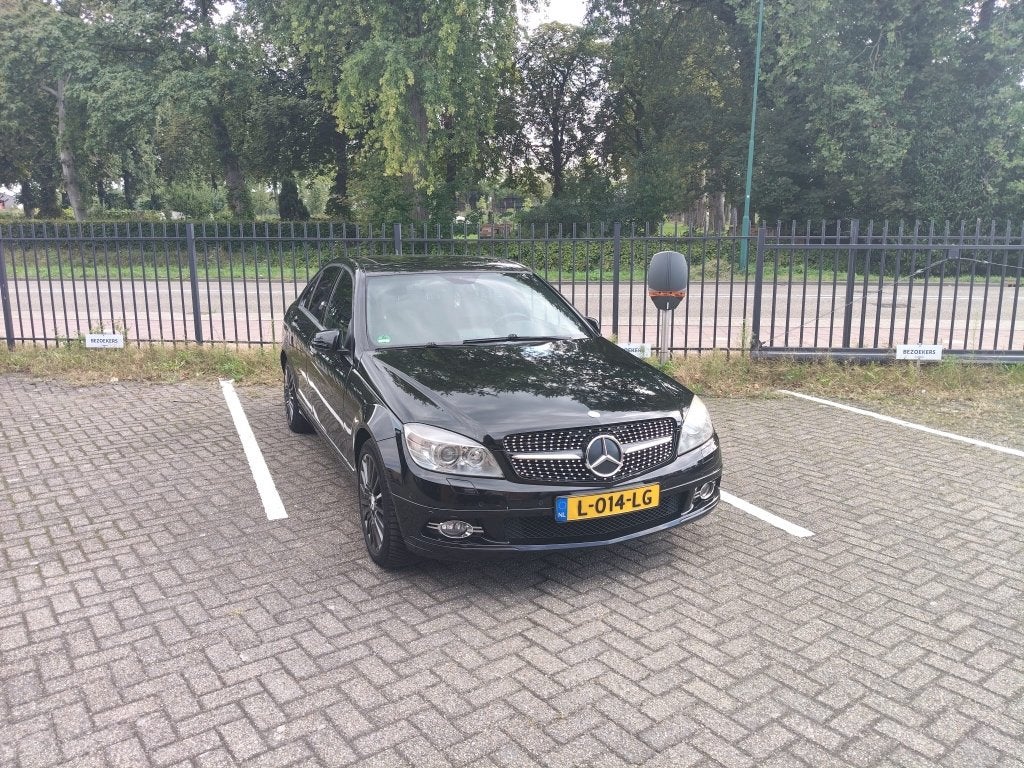 Mercedes-Benz C-Klasse 3.0 C280 Sedan 4MATIC AUT 2008 Zwart, Auto's, Automaat, 1800 kg, Zwart, 1535 kg