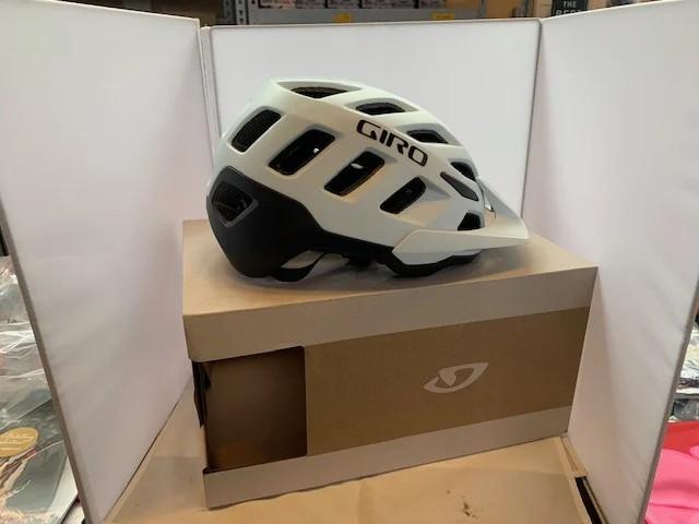 GIRO RADIX MIPS ATB Fietshelm, Medium, Zwart/Grijs,nieuw, Nieuw, Ophalen of Verzenden, Heer of Dame, M