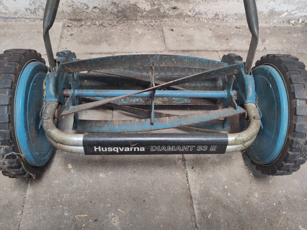 Husqvarna grasmaaier, Tuin en Terras, Grasmaaiers, Gebruikt, Handgrasmaaier, 40 t/m 49 cm, Kooimesmaaier, Ophalen