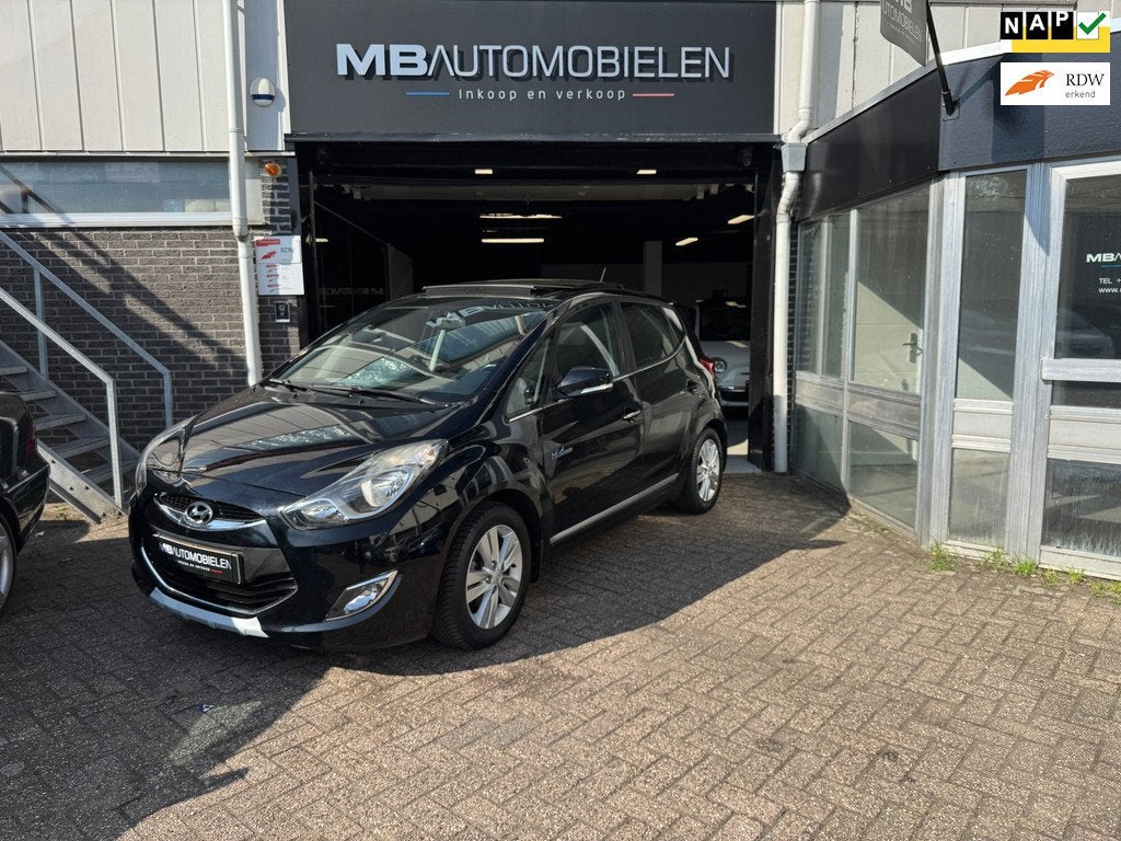 Hyundai Ix20 1.4i i-Vision/Panoramadak/1JR APK/Trekhaak/Airc, Auto's, Hyundai, Voorwielaandrijving, Euro 5, Gebruikt, 4 cilinders