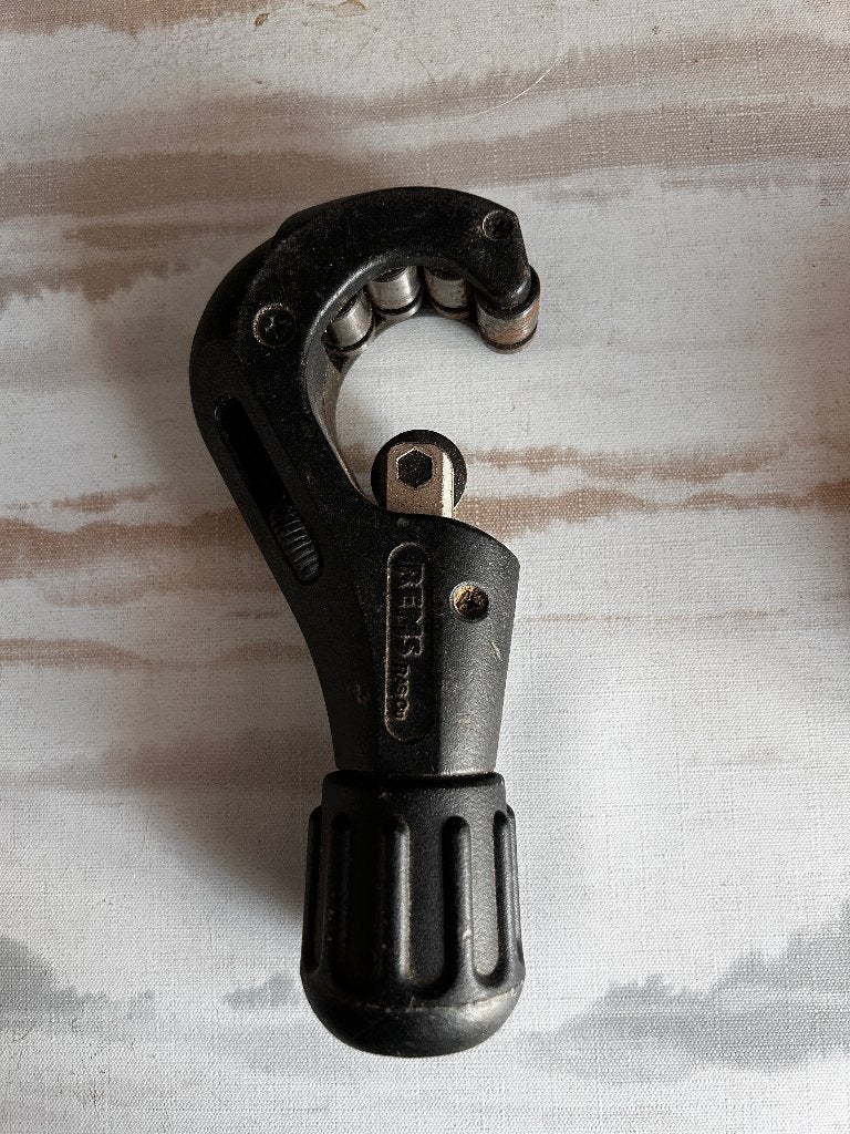snijtang rems, Doe-het-zelf en Verbouw, Ophalen, Zo goed als nieuw, Snijgereedschap